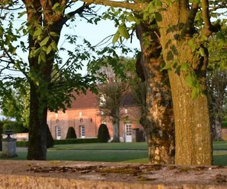 Bed & Breakfast Chateau D' Émalleville