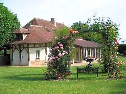 Chateau D' Couette-café Émalleville