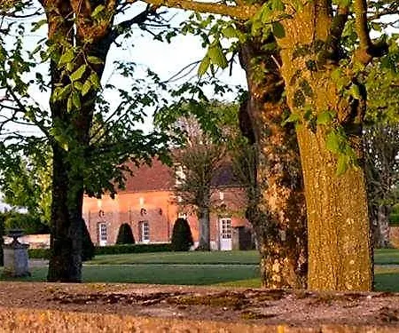 Chateau D' 3* Émalleville